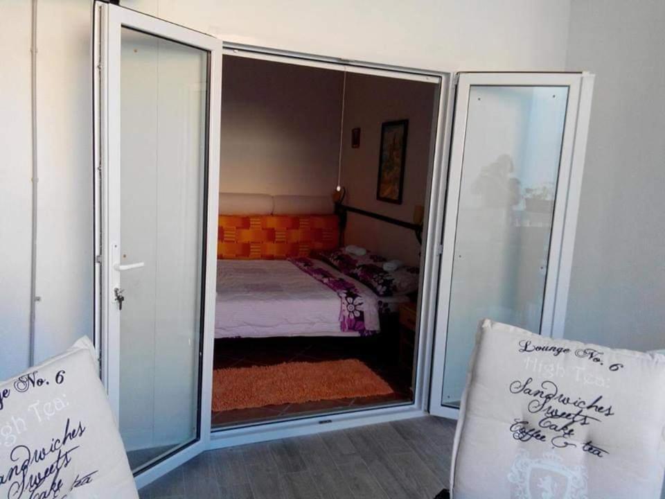 Apartmani Linda Vodice Eksteriør bilde