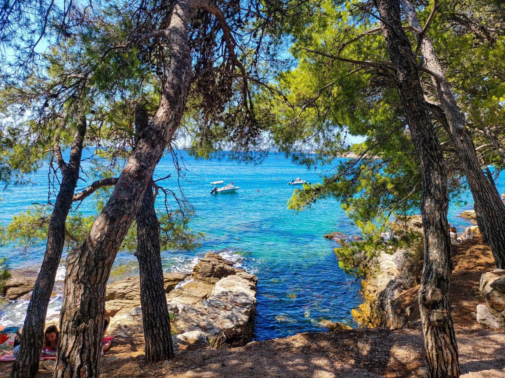 Apartmani Linda Vodice Eksteriør bilde